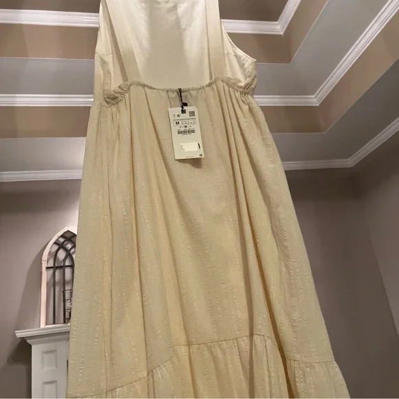 Zara Beige Maxi Dress - Picture 5 of 9